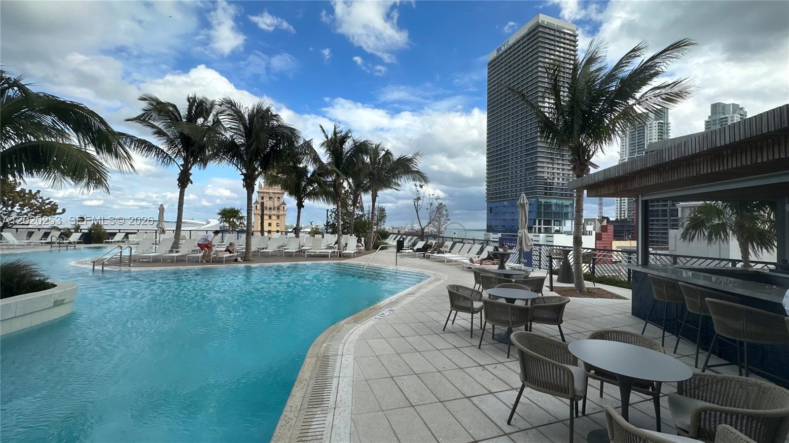 image Gale Miami Hotel & Residences11
