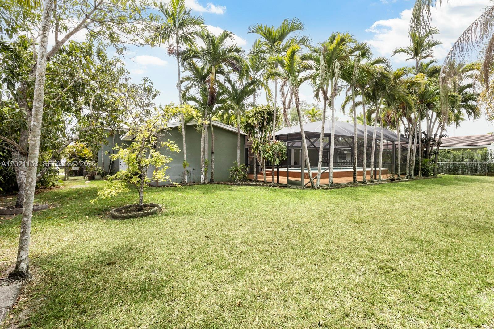 8791 SW 85th St Miami, FL 33173