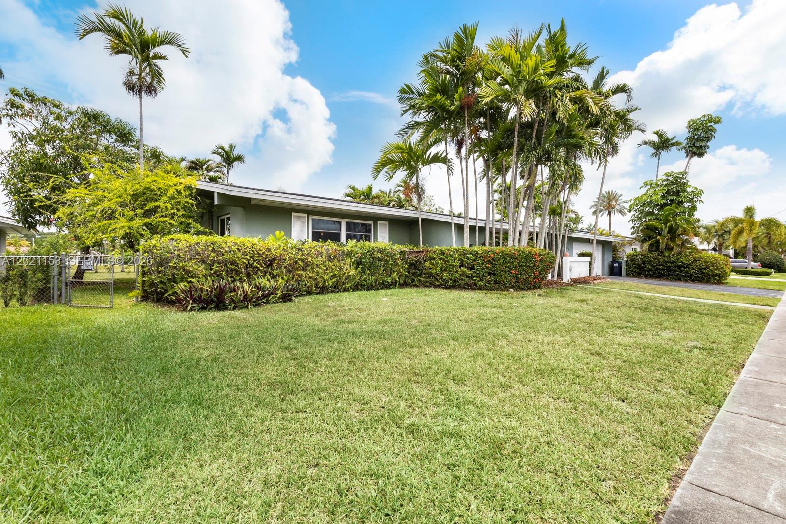 8791 SW 85th St Miami, FL 33173