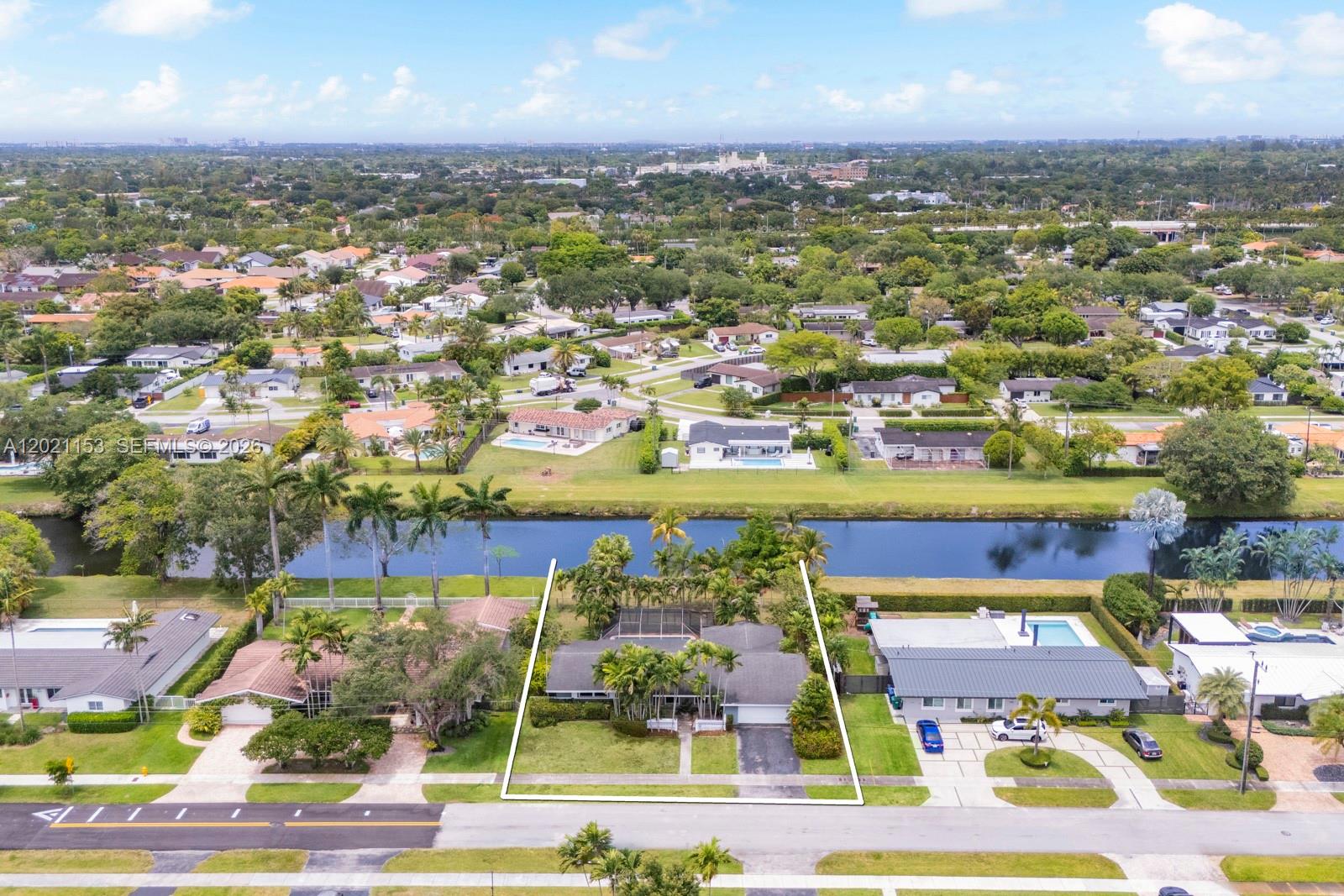 8791 SW 85th St Miami, FL 33173