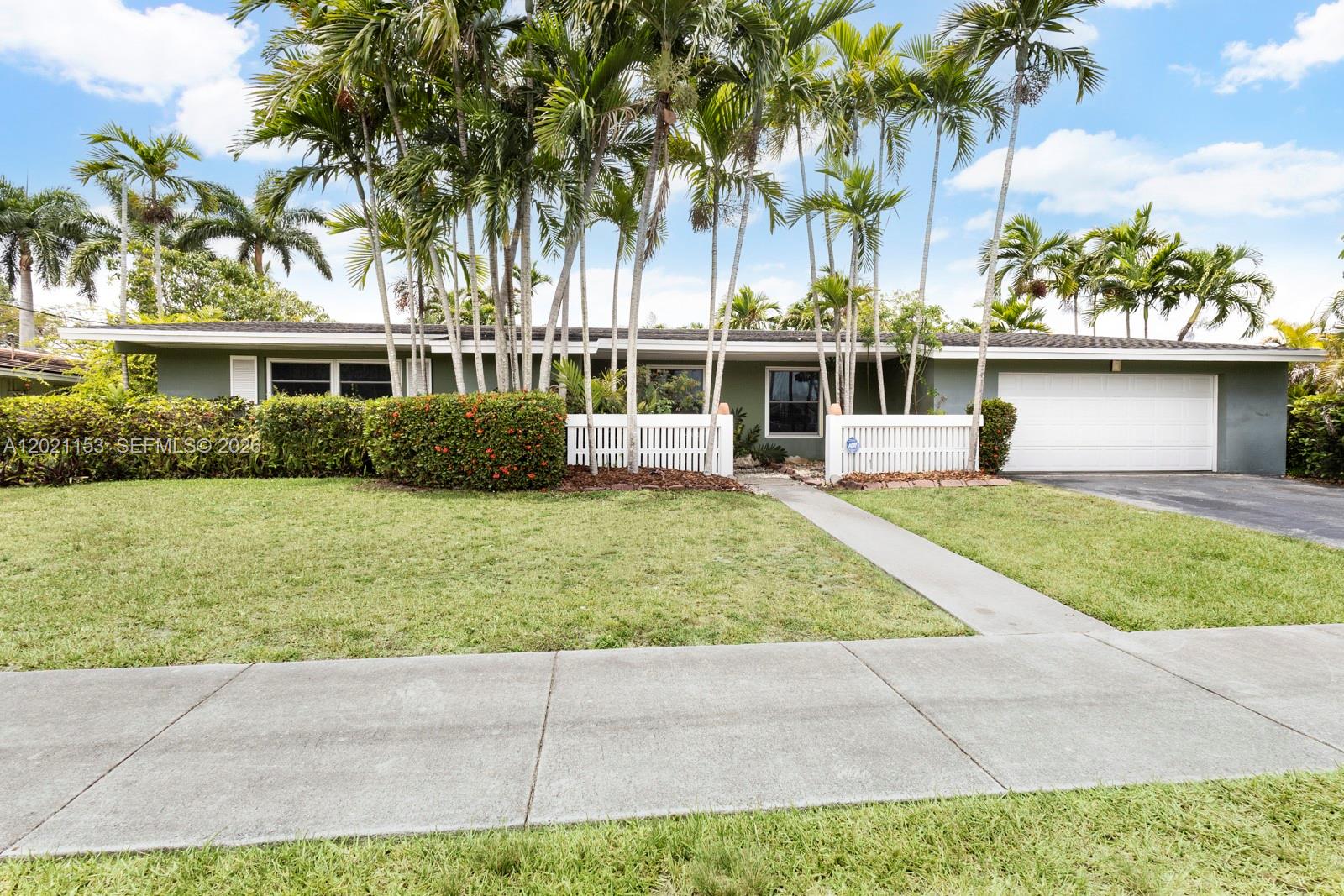 8791 SW 85th St Miami, FL 33173