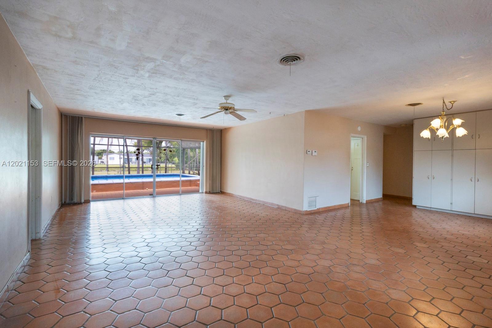 8791 SW 85th St Miami, FL 33173