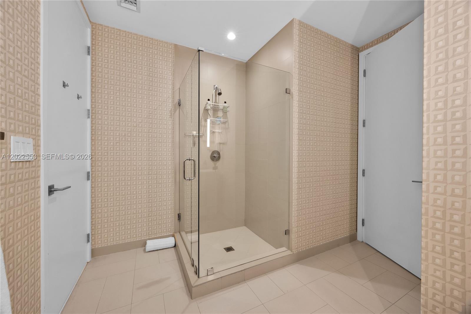 2831 S Bayshore Dr #705 Miami, FL 33133