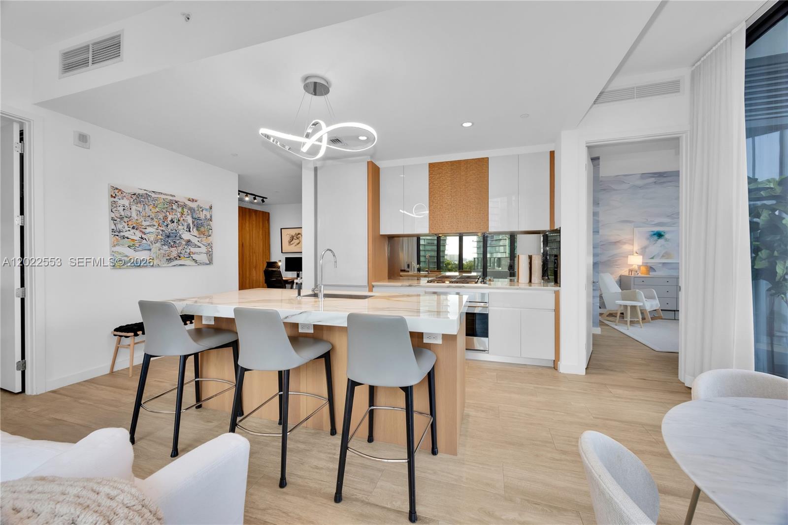 2831 S Bayshore Dr #705 Miami, FL 33133