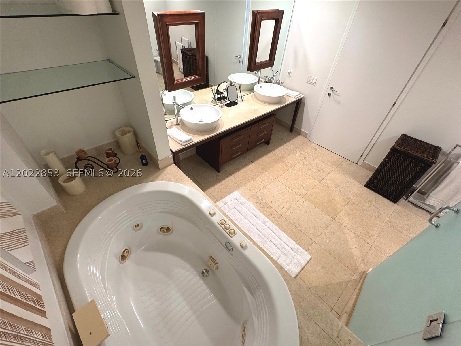 450 Alton Rd #3505 Miami Beach, FL 33139