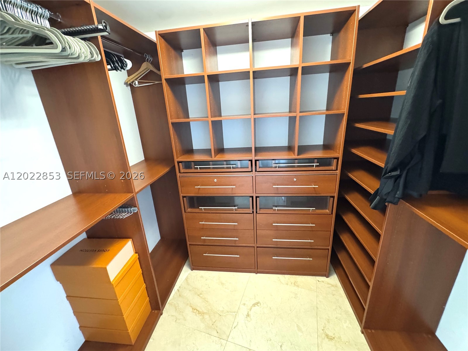 450 Alton Rd #3505 Miami Beach, FL 33139