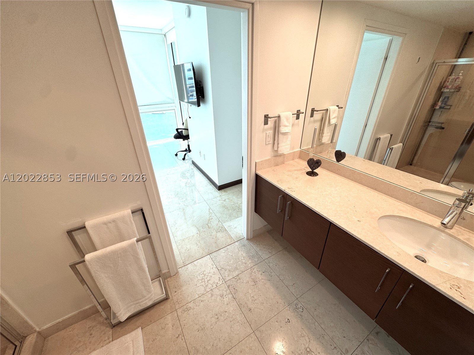 450 Alton Rd #3505 Miami Beach, FL 33139