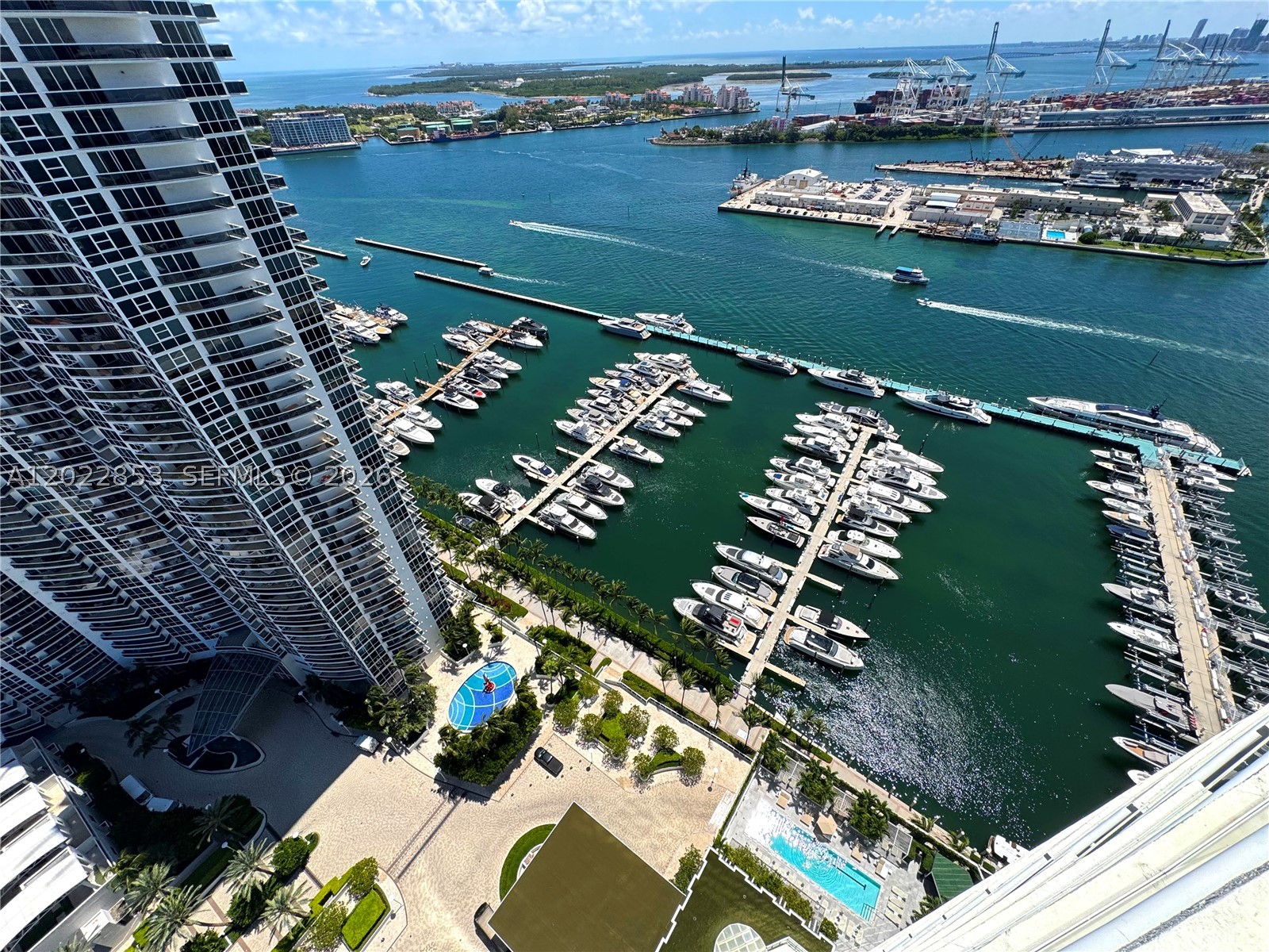450 Alton Rd #3505 Miami Beach, FL 33139