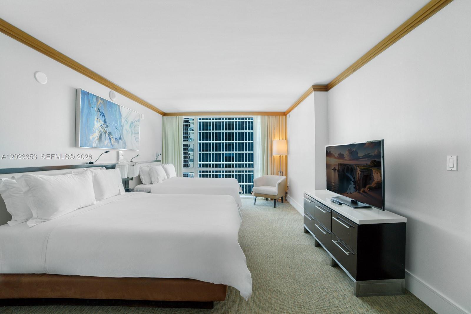 6801 Collins Ave #714 (Door 704) Miami Beach, FL 33141