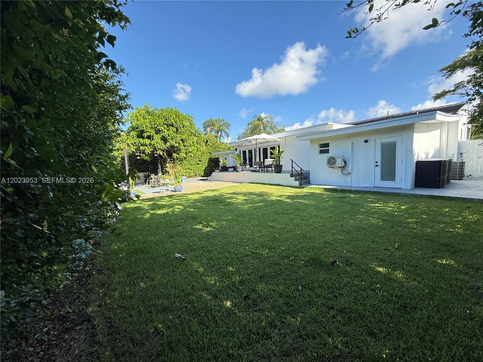 3280 SW 16th Ter Miami, FL 33145