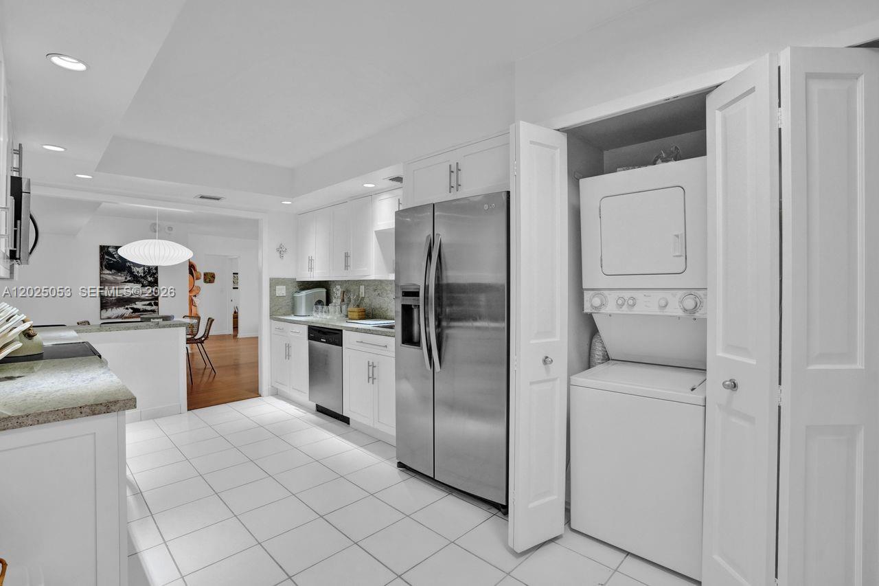image Towers of Key Biscayne10