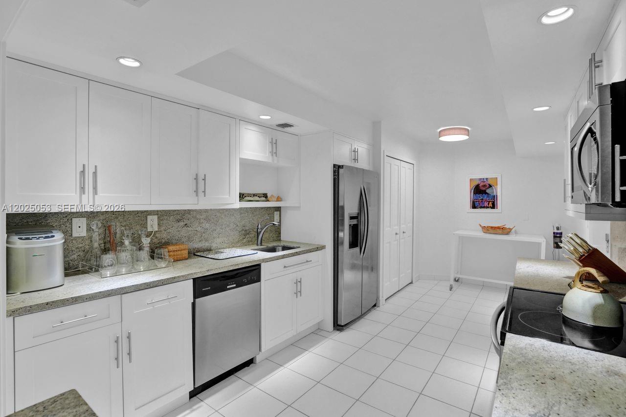 image Towers of Key Biscayne11