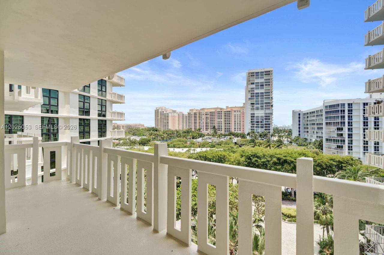 image Towers of Key Biscayne28