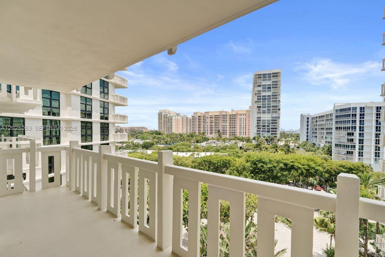 image Towers of Key Biscayne29