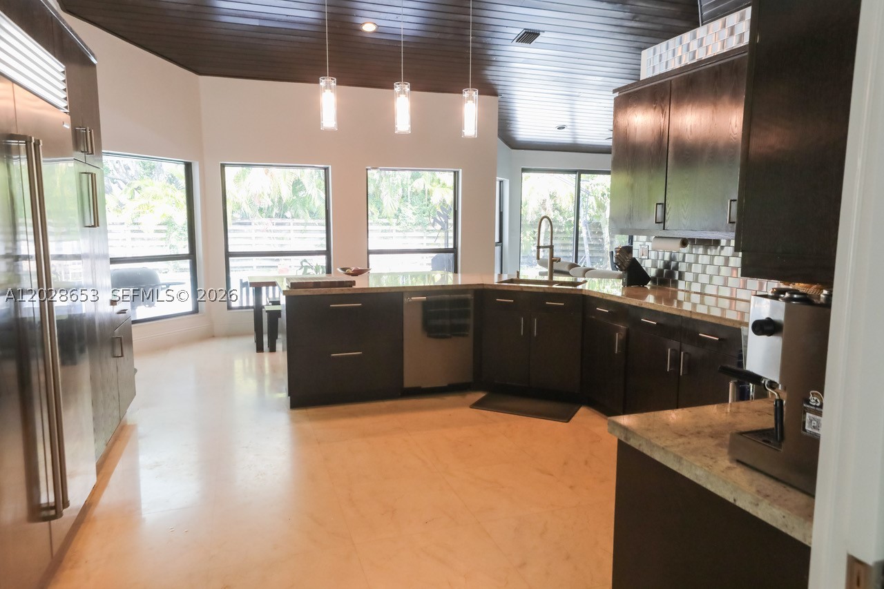 13324 SW 106th Ave Miami, FL 33176