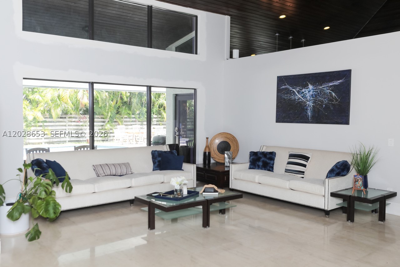 13324 SW 106th Ave Miami, FL 33176