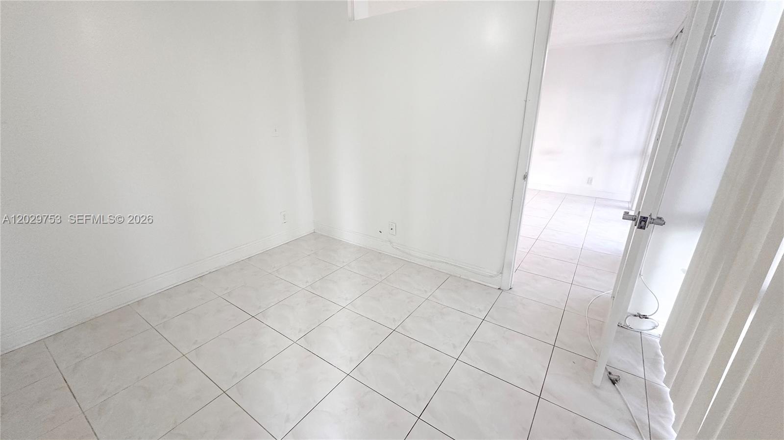 800 Parkview Dr #323 Hallandale Beach, FL 33009