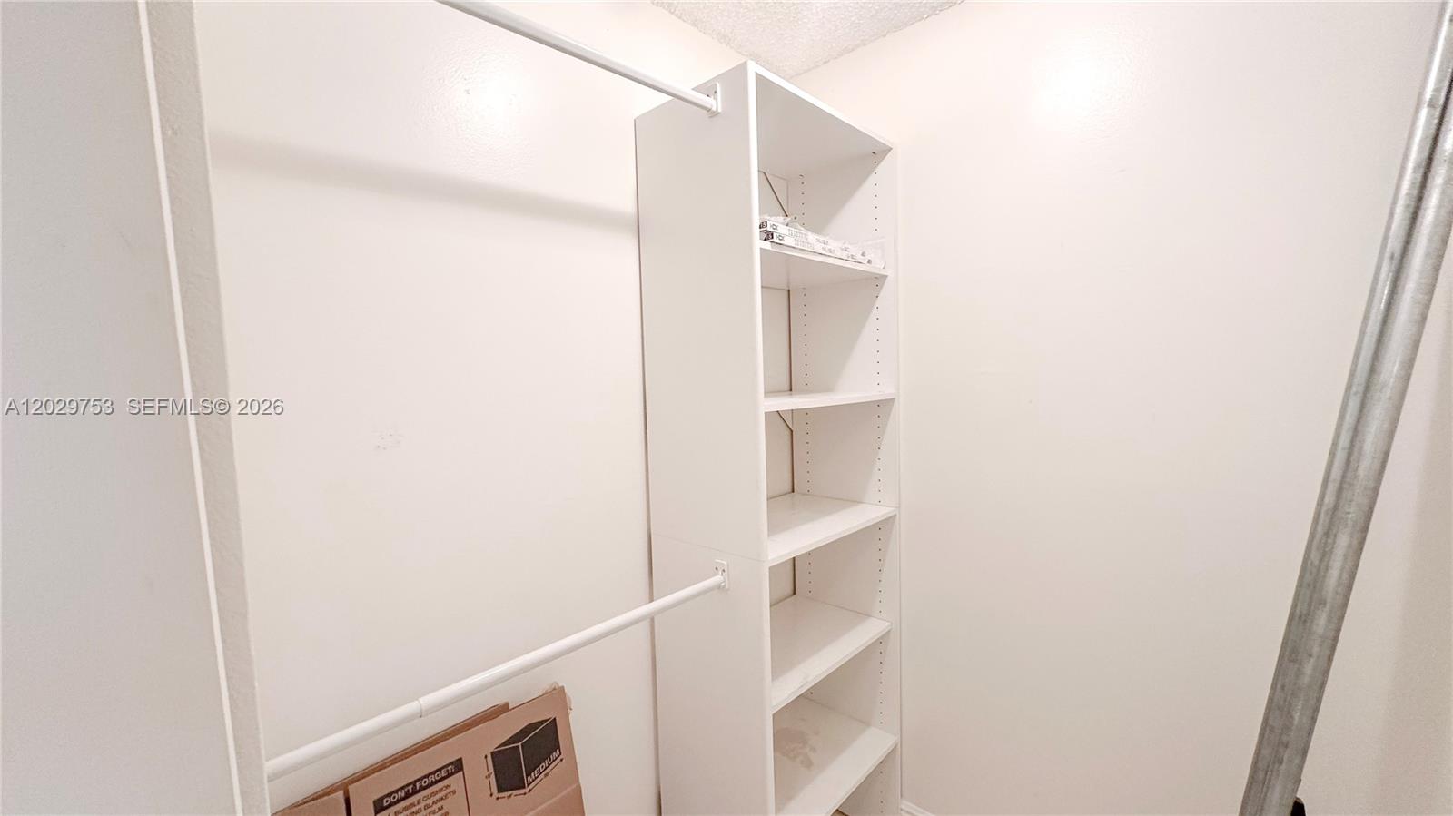 800 Parkview Dr #323 Hallandale Beach, FL 33009