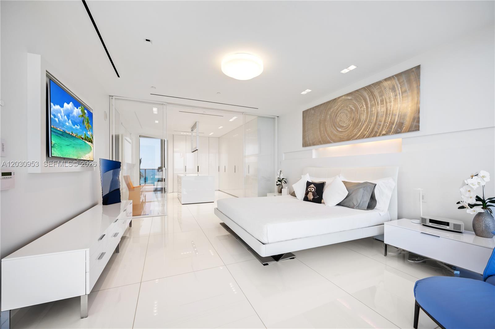 9703 Collins #2000 Bal Harbour, FL 33154