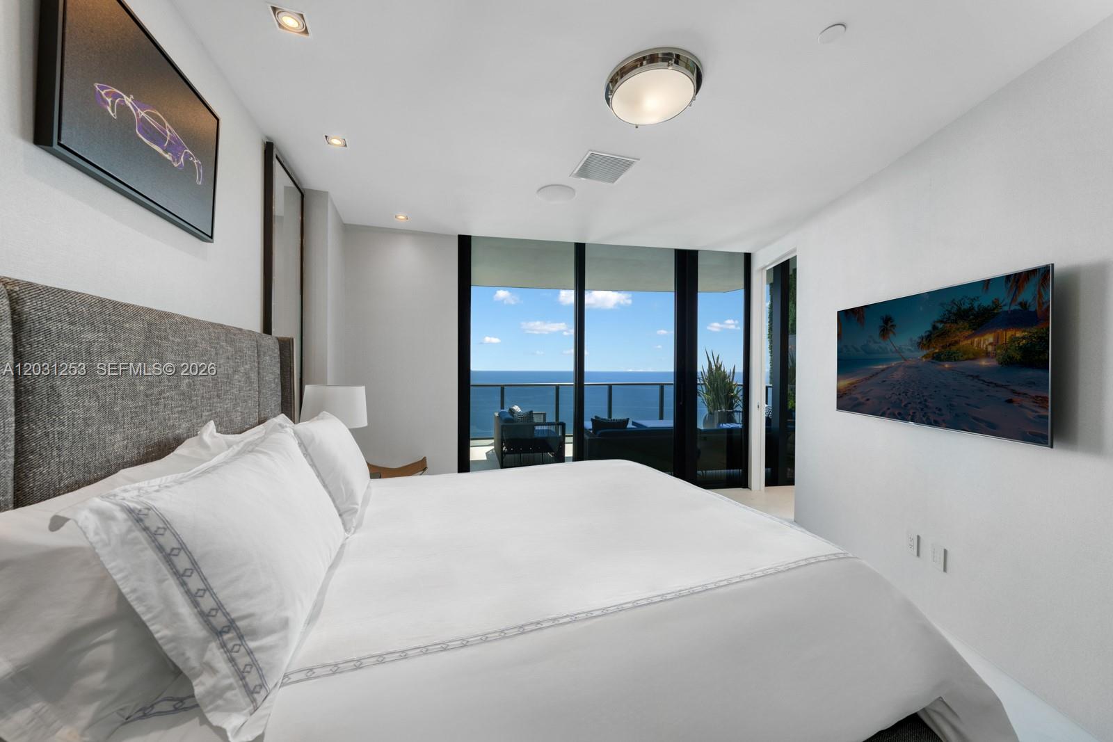 18555 Collins Ave #4405 Sunny Isles Beach, FL 33160