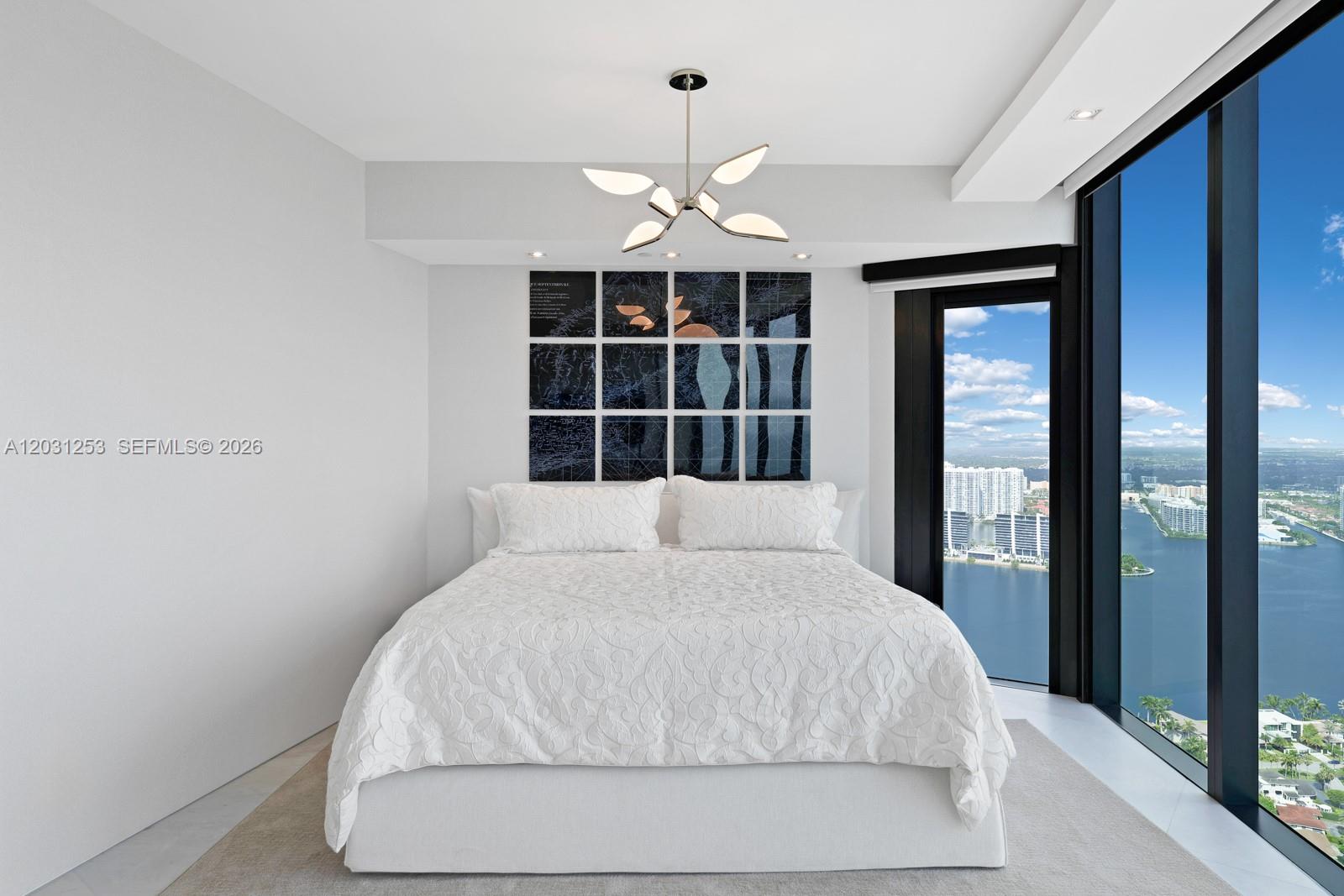 18555 Collins Ave #4405 Sunny Isles Beach, FL 33160