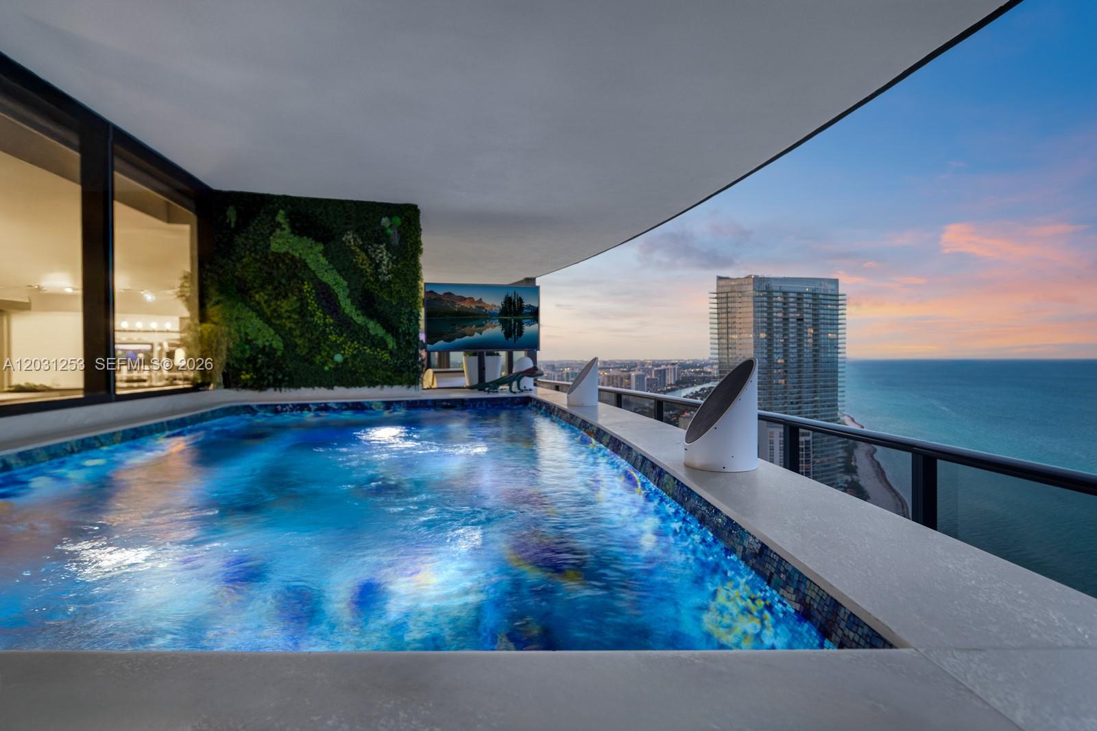 18555 Collins Ave #4405 Sunny Isles Beach, FL 33160