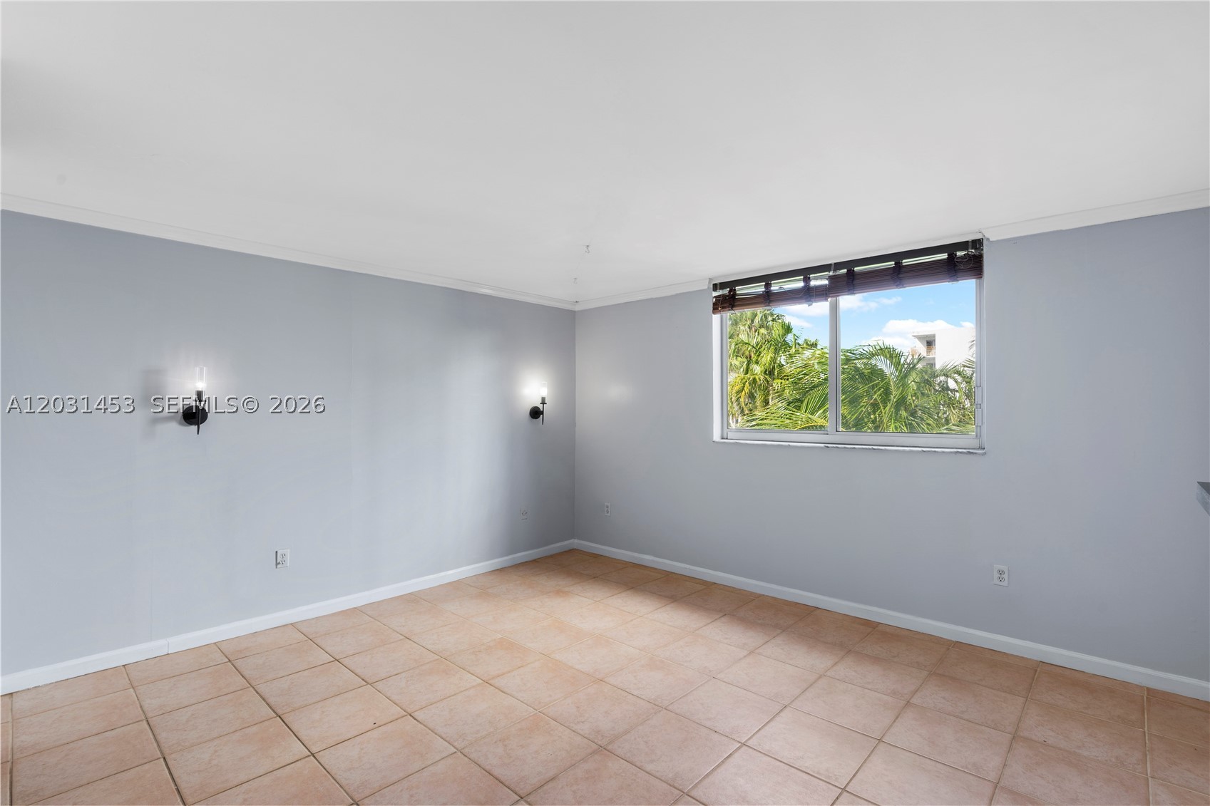 1605 Bay Rd #503 Miami Beach, FL 33139
