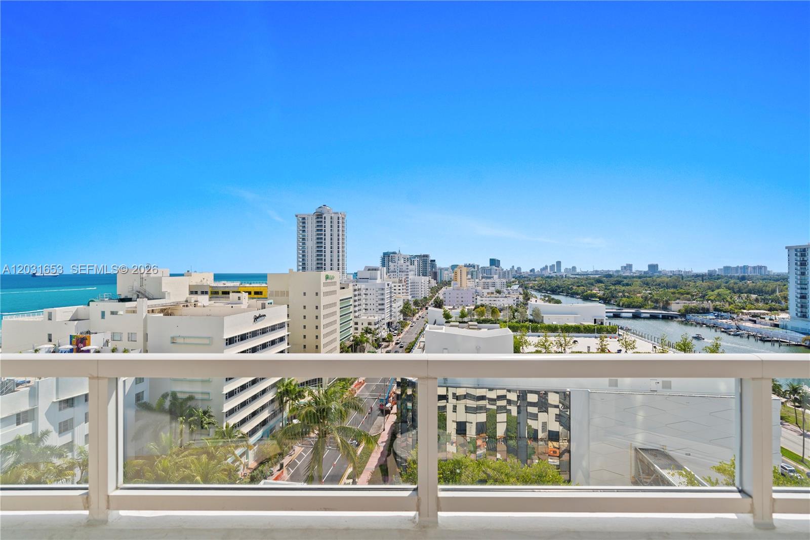 4401 Collins Ave #1206 Miami Beach, FL 33140