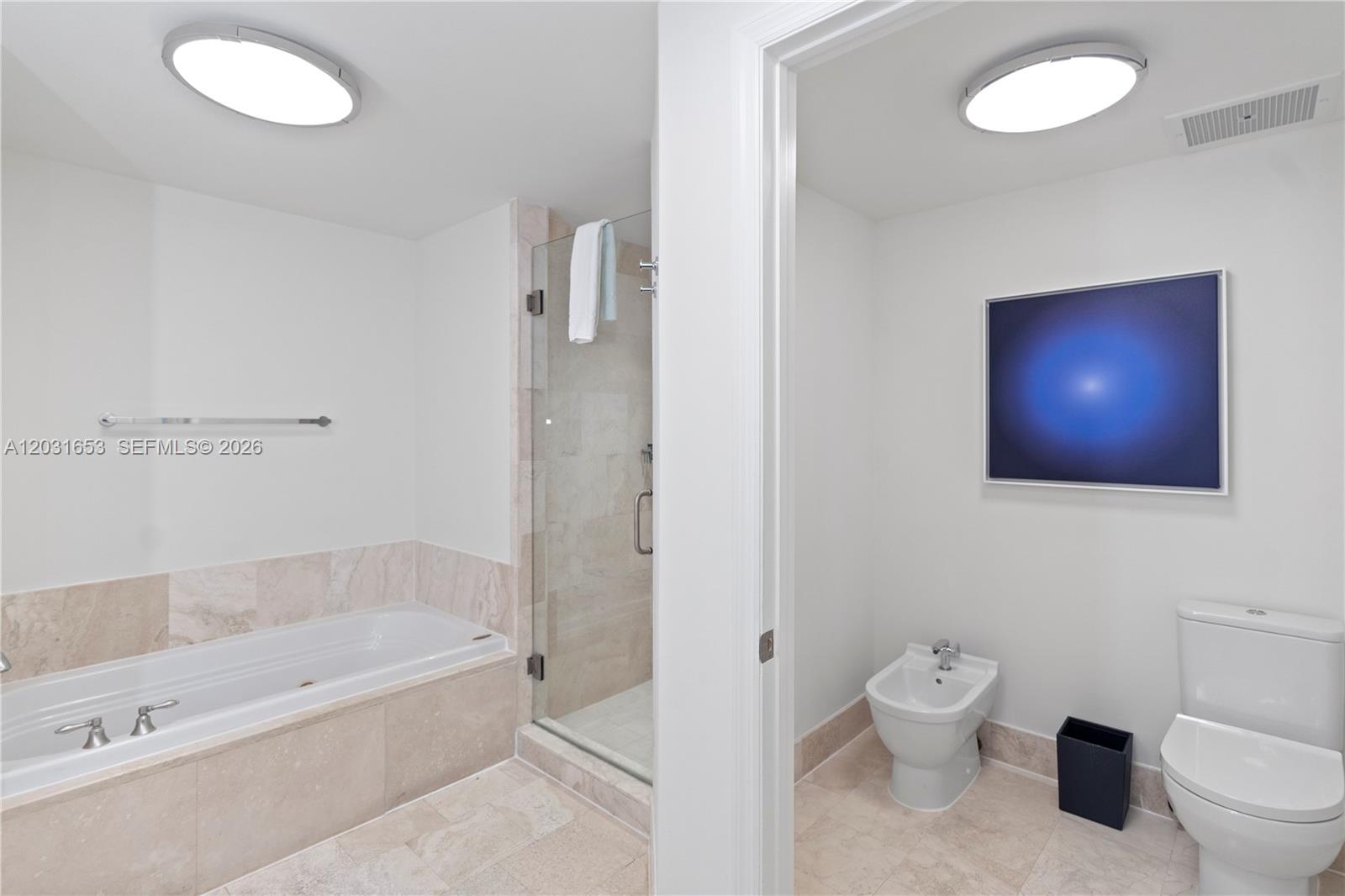 4401 Collins Ave #1206 Miami Beach, FL 33140