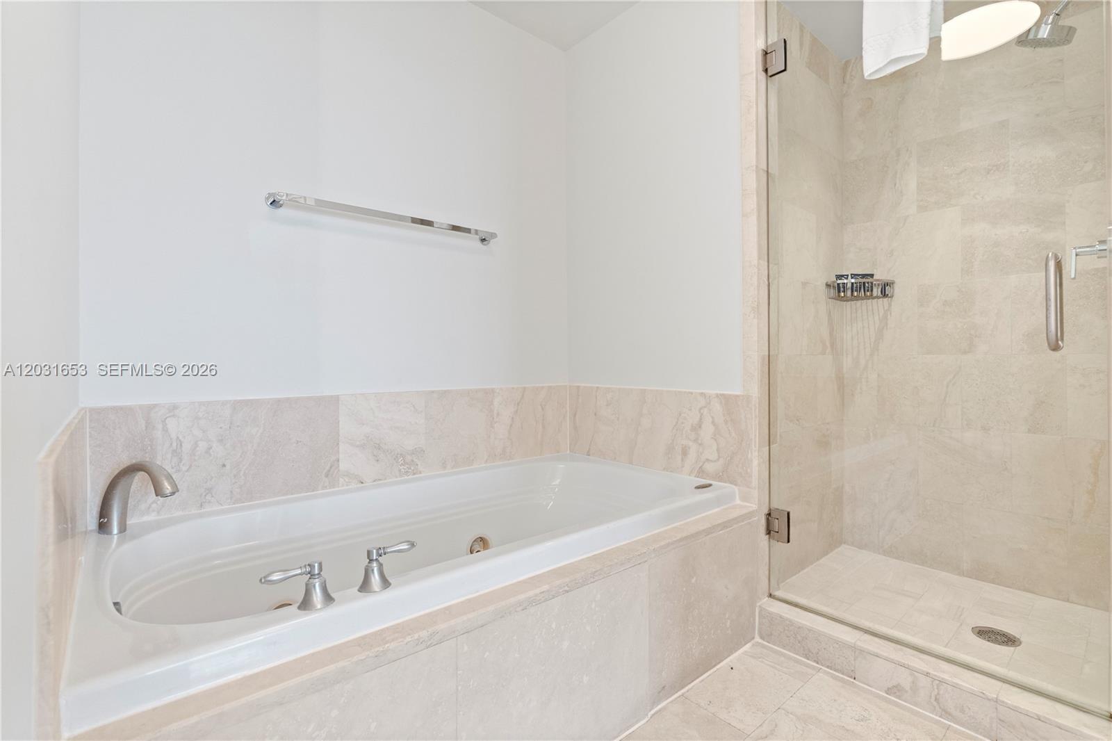 4401 Collins Ave #1206 Miami Beach, FL 33140