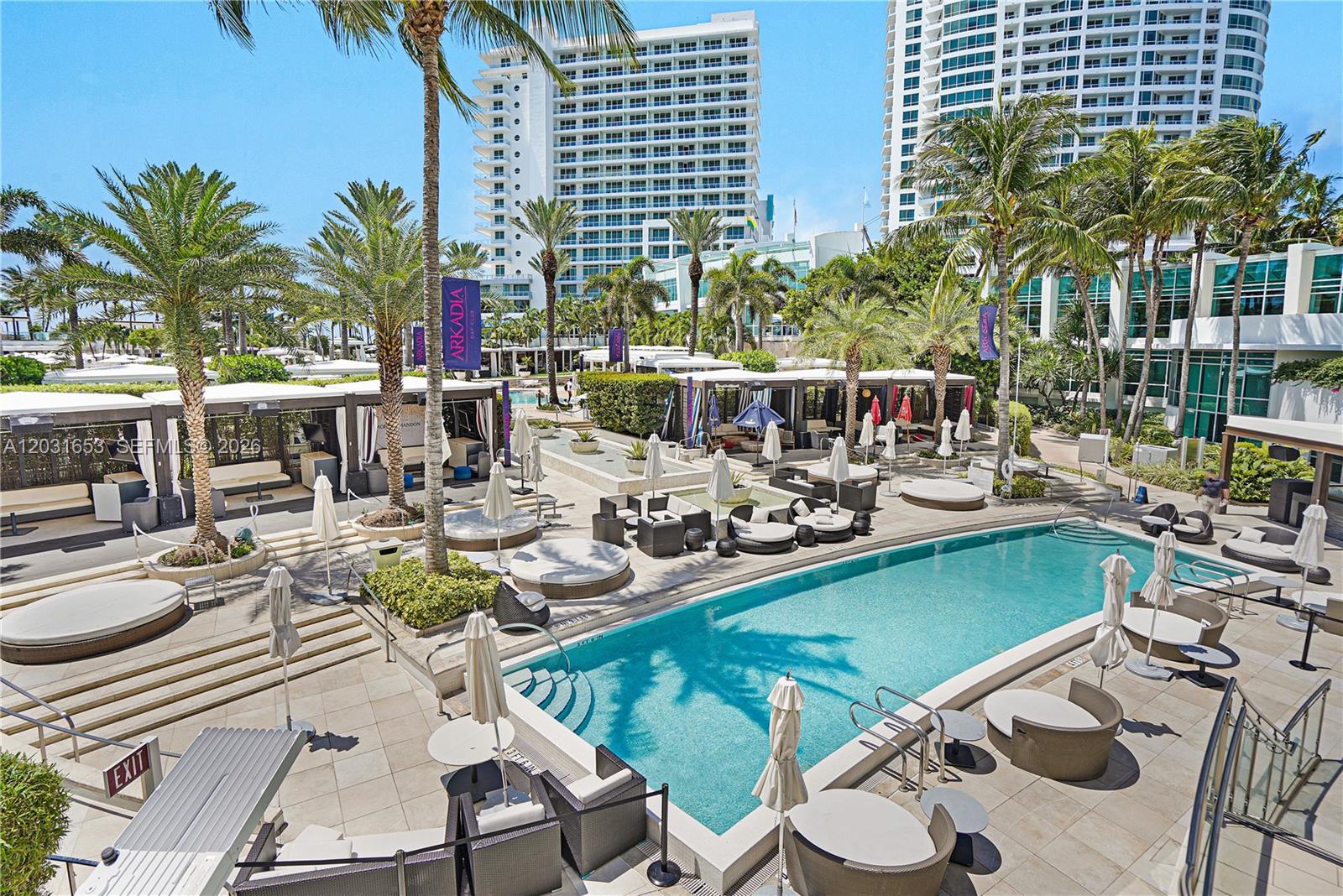 4401 Collins Ave #1206 Miami Beach, FL 33140