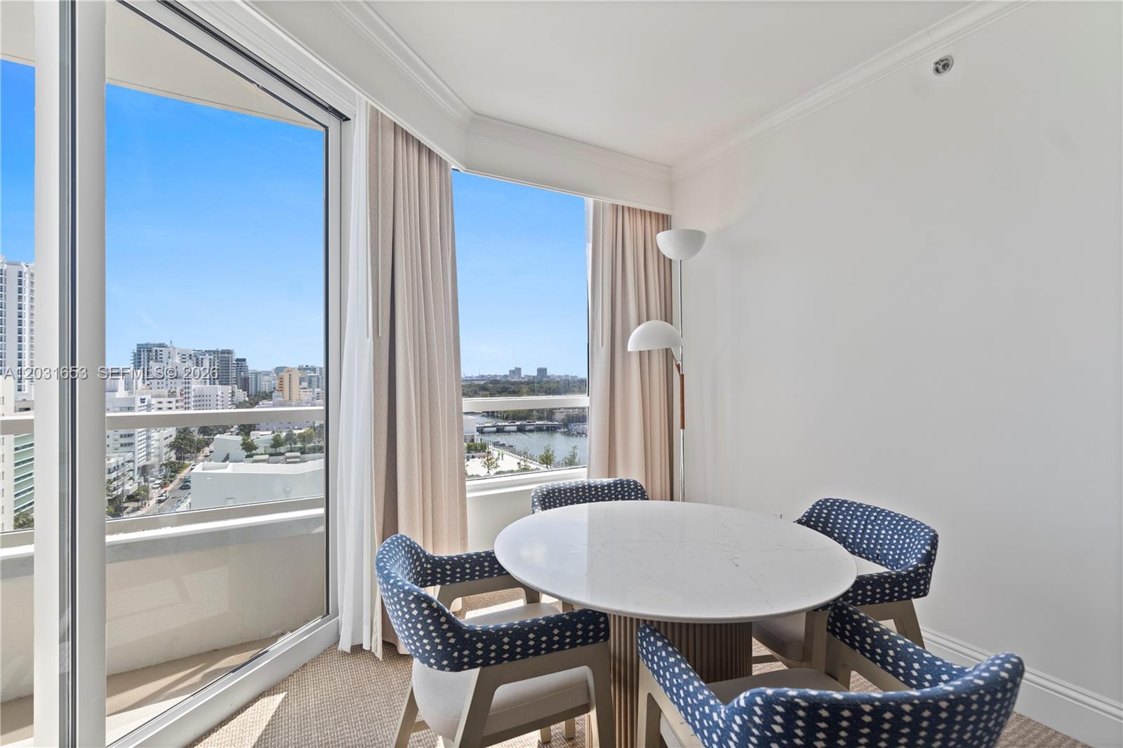 4401 Collins Ave #1206 Miami Beach, FL 33140