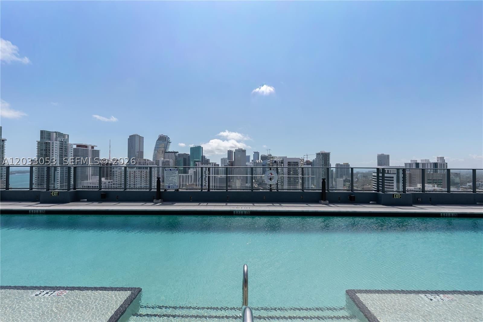 121 NE 5th St #2401 Miami, FL 33132
