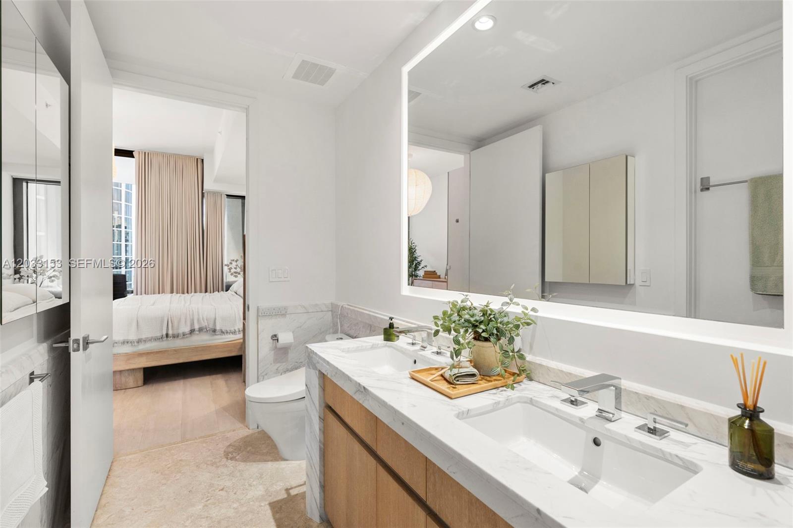 2831 S Bayshore Dr #1203 Miami, FL 33133