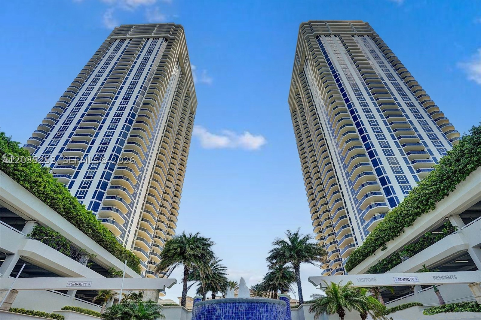 image Blue Diamond14