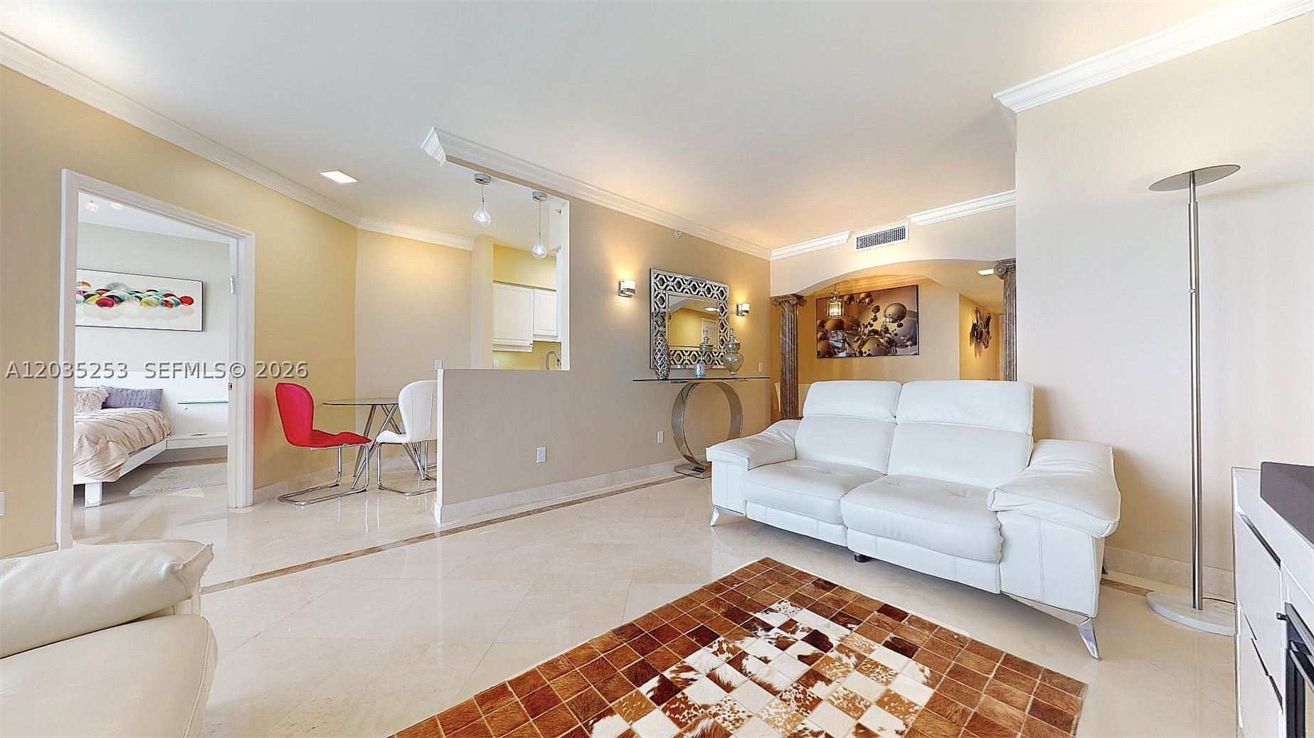 image Blue Diamond28