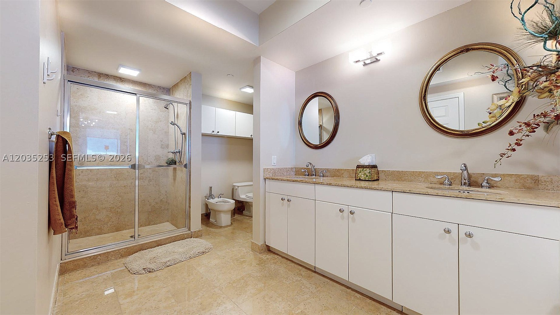 image Blue Diamond34