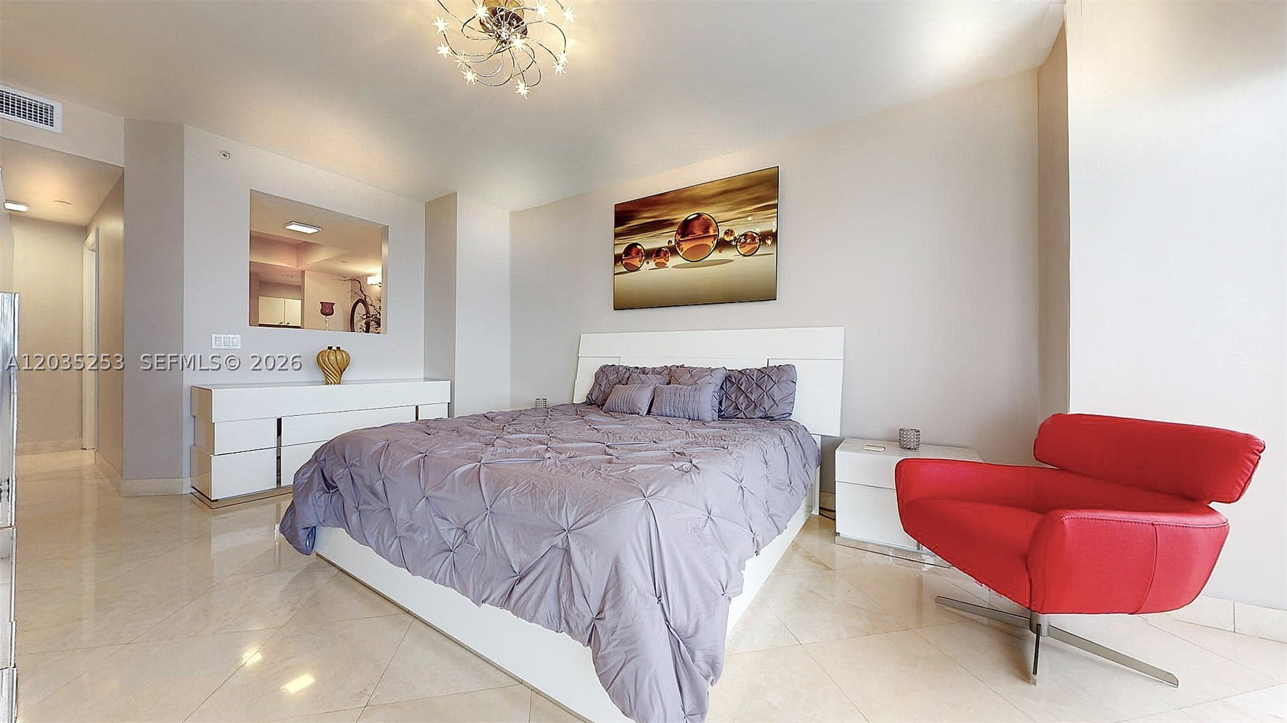 image Blue Diamond35