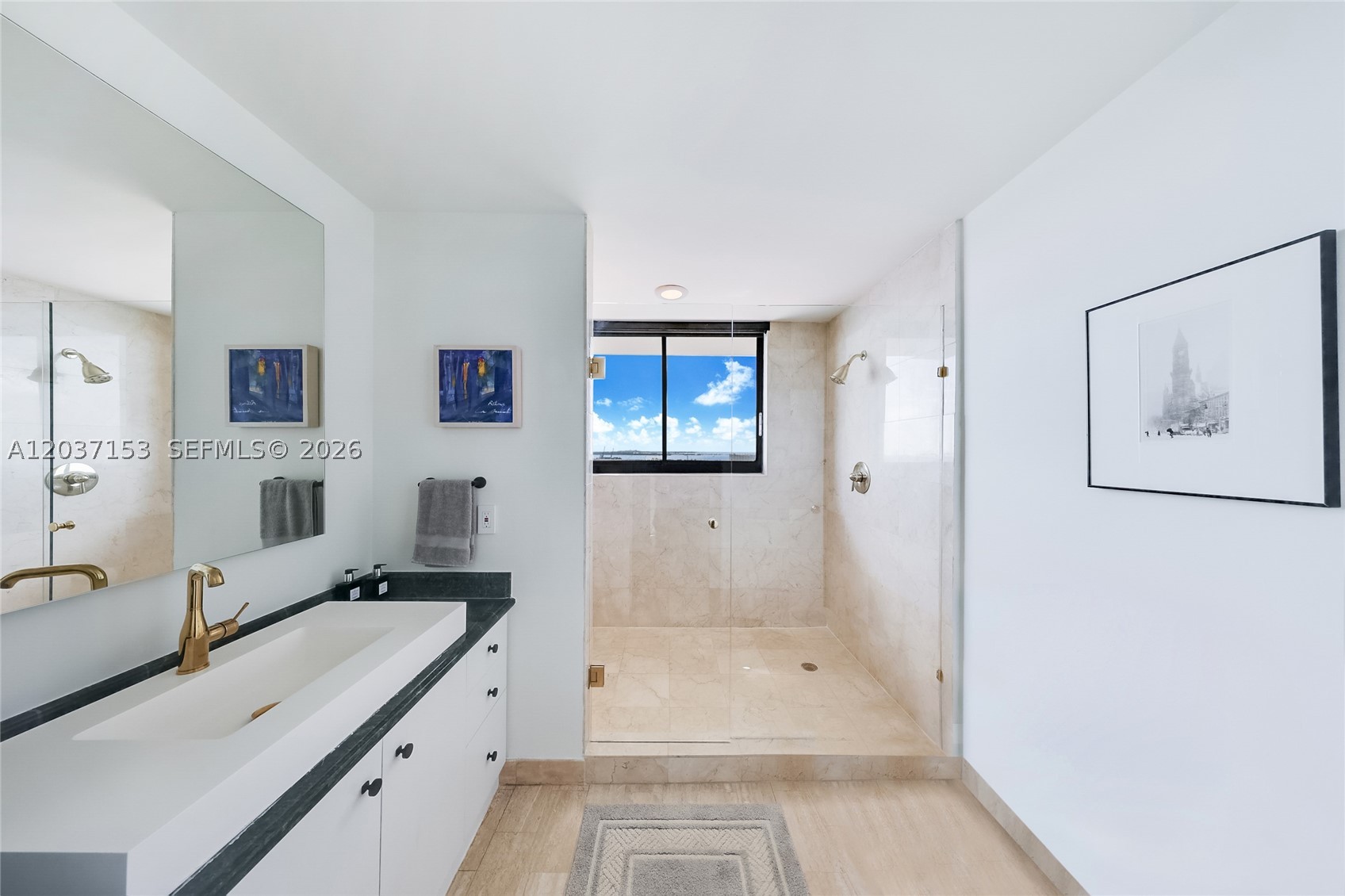 image 1000 Venetian Way7