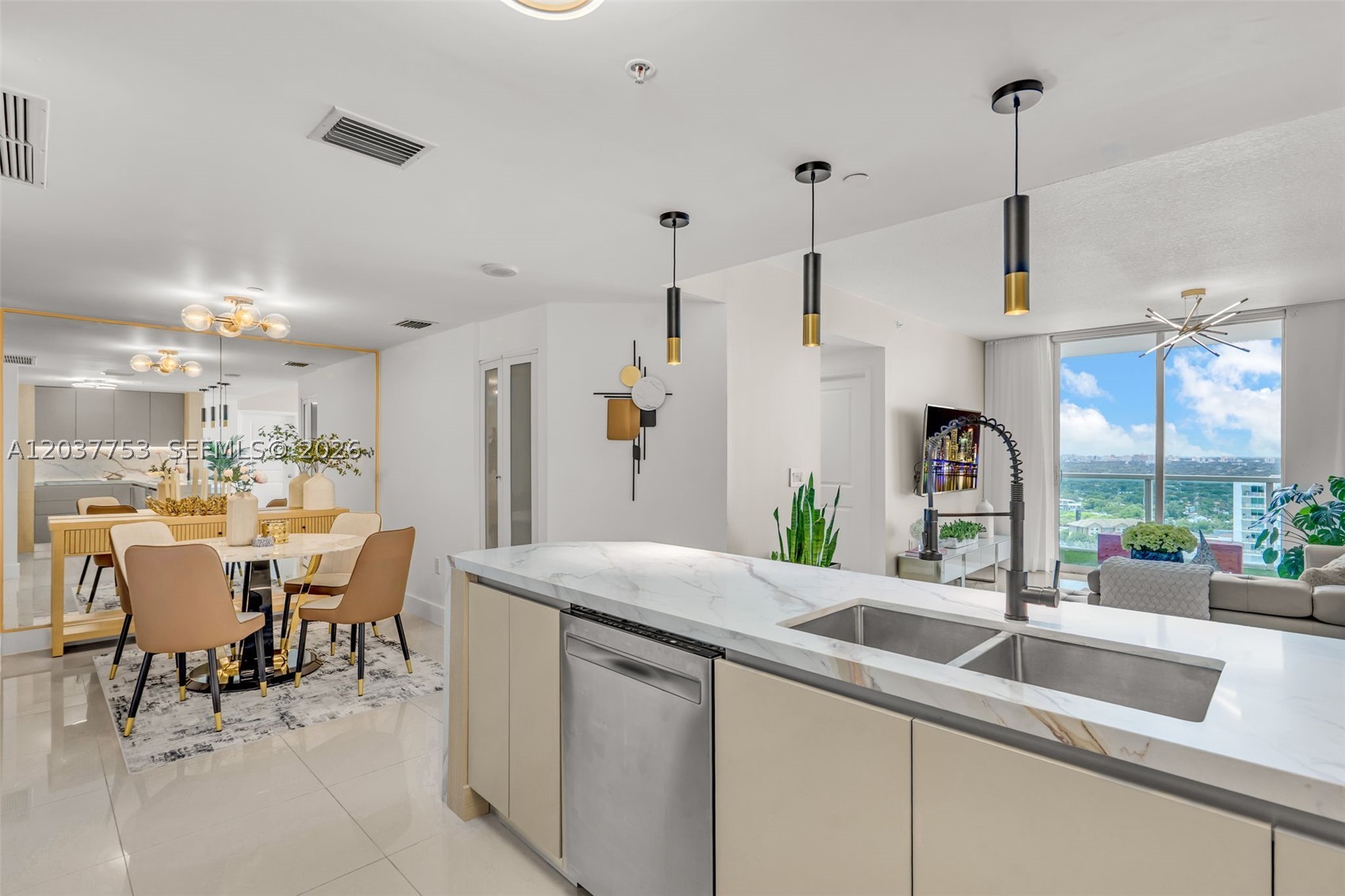 1250 S Miami Ave #2305 Miami, FL 33130