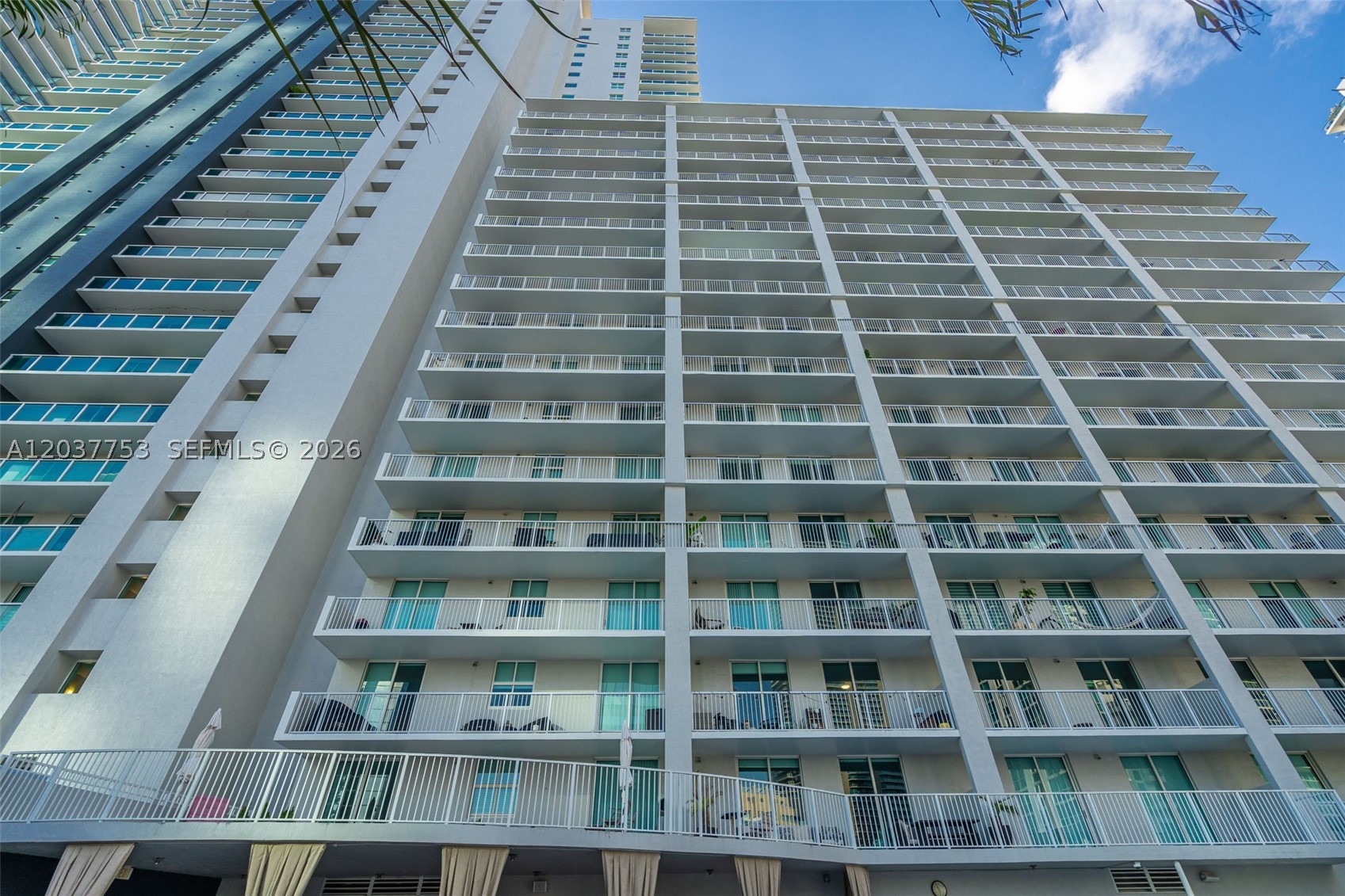 1250 S Miami Ave #2305 Miami, FL 33130