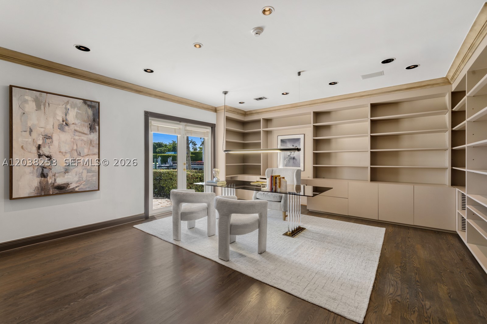 6500 N Bay Rd Miami Beach, FL 33141
