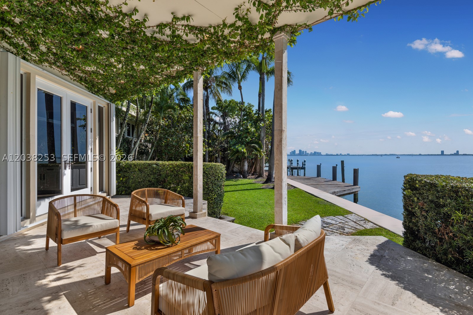 6500 N Bay Rd Miami Beach, FL 33141