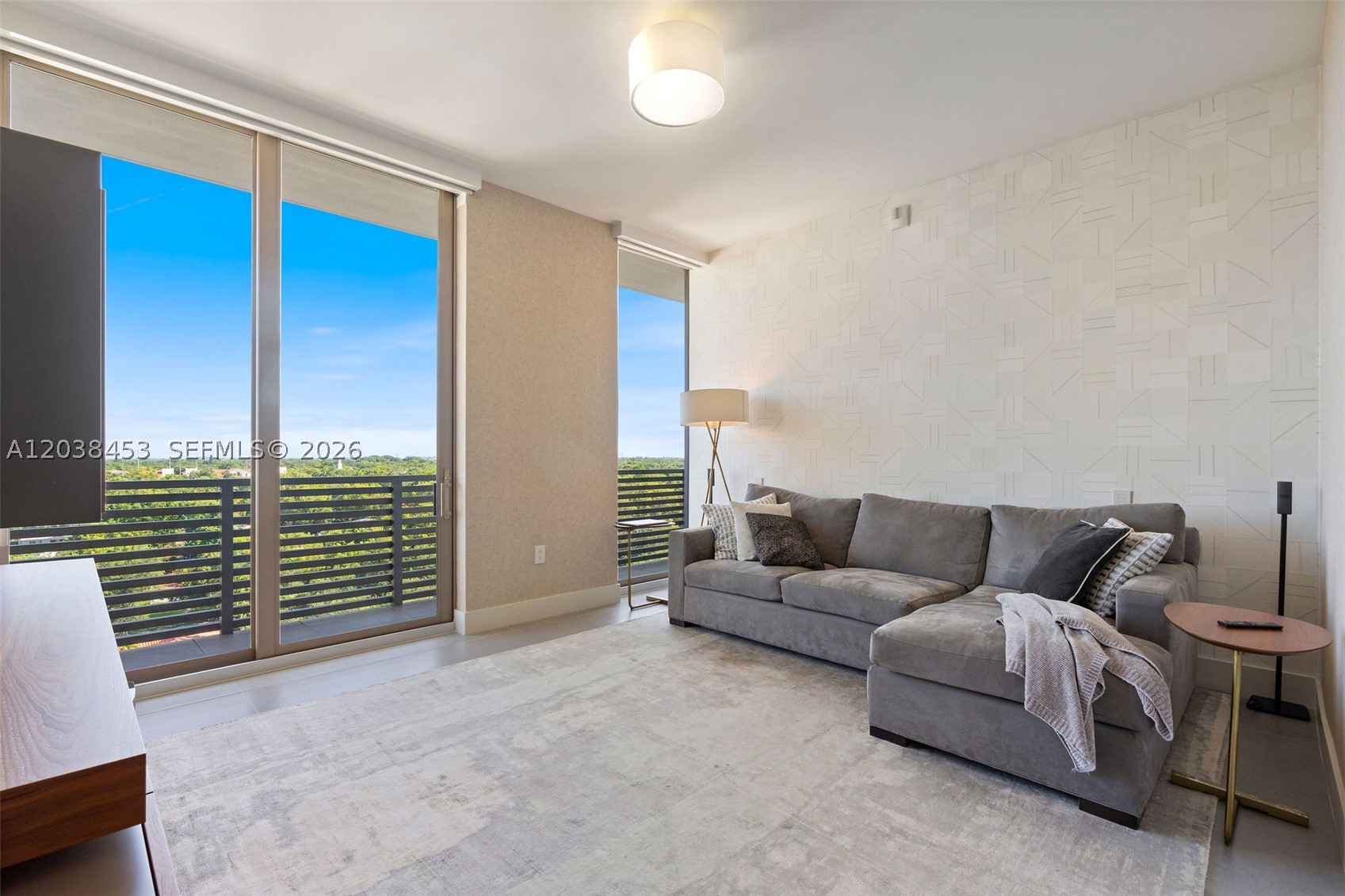 515 Valencia Ave #802 Coral Gables, FL 33134
