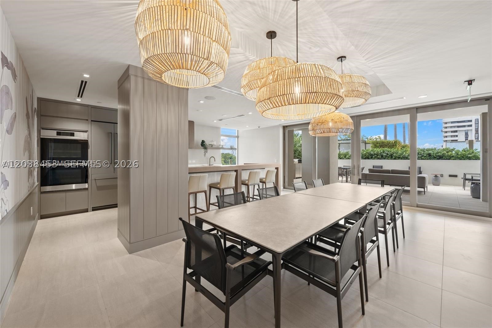 515 Valencia Ave #802 Coral Gables, FL 33134