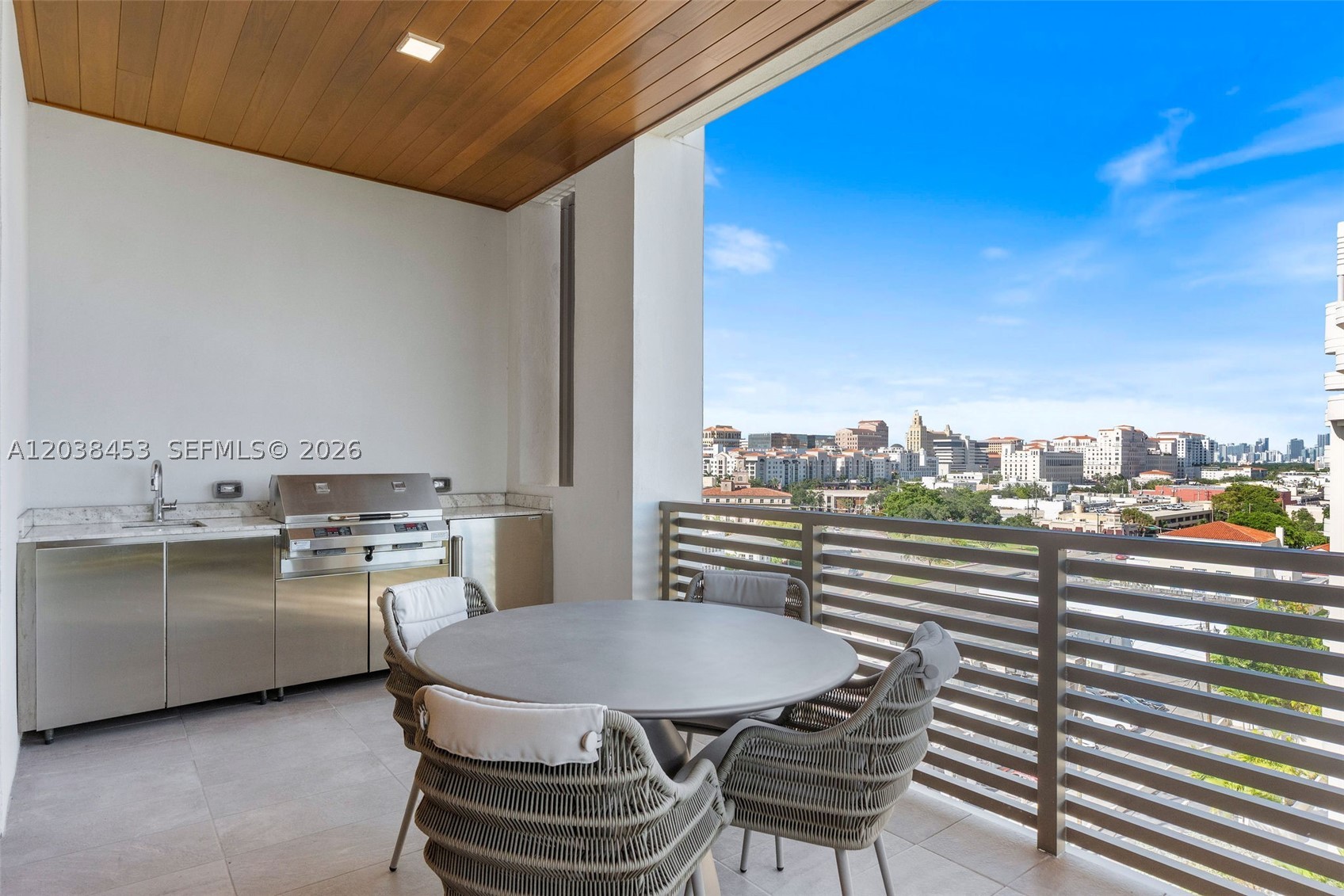 515 Valencia Ave #802 Coral Gables, FL 33134