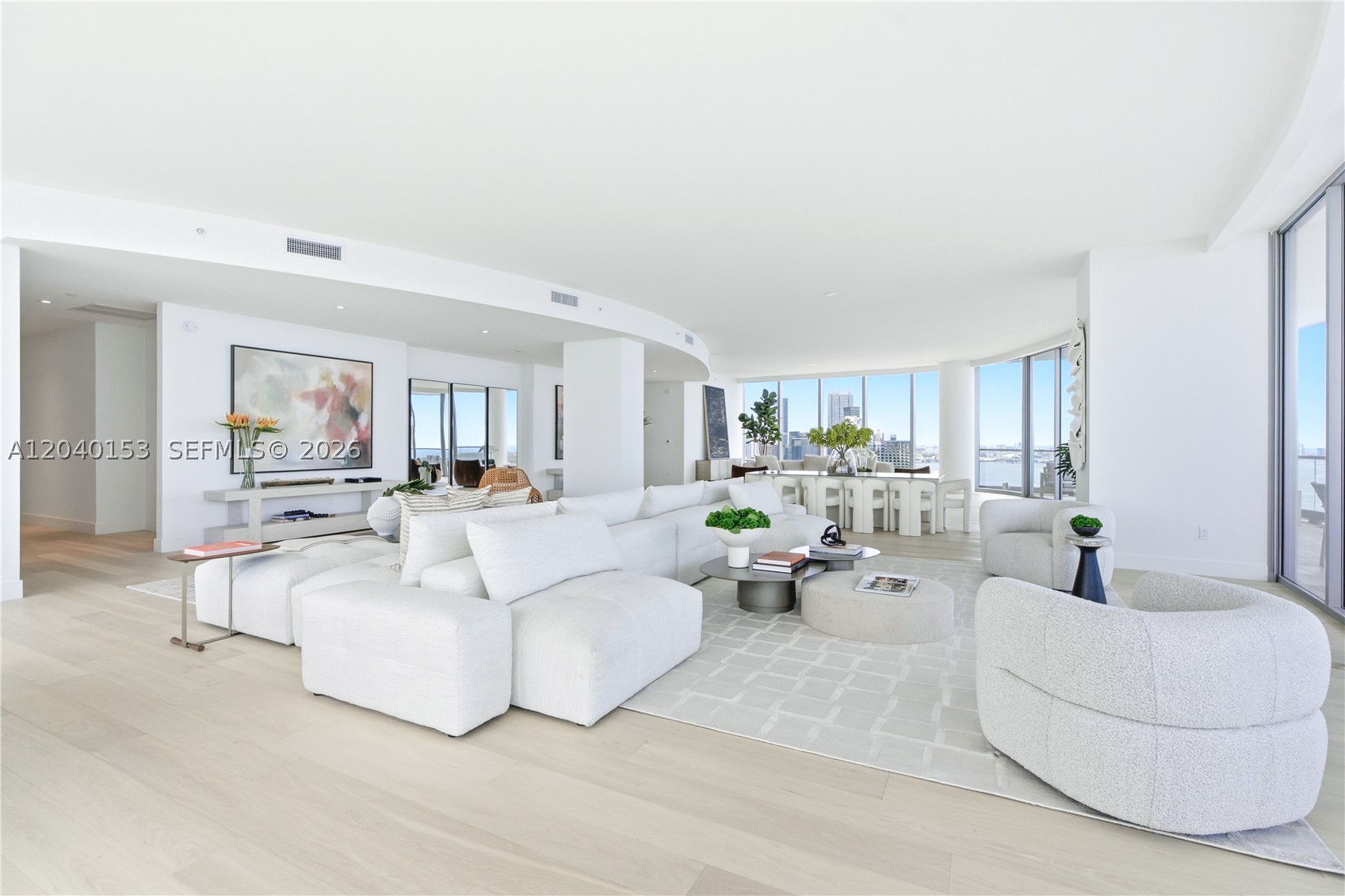 175 SE 25th #3401/3402 Miami, FL 33129
