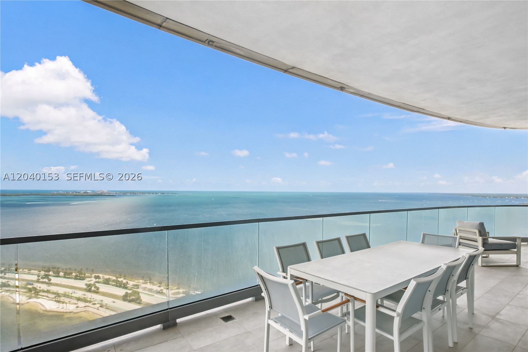 175 SE 25th #3401/3402 Miami, FL 33129