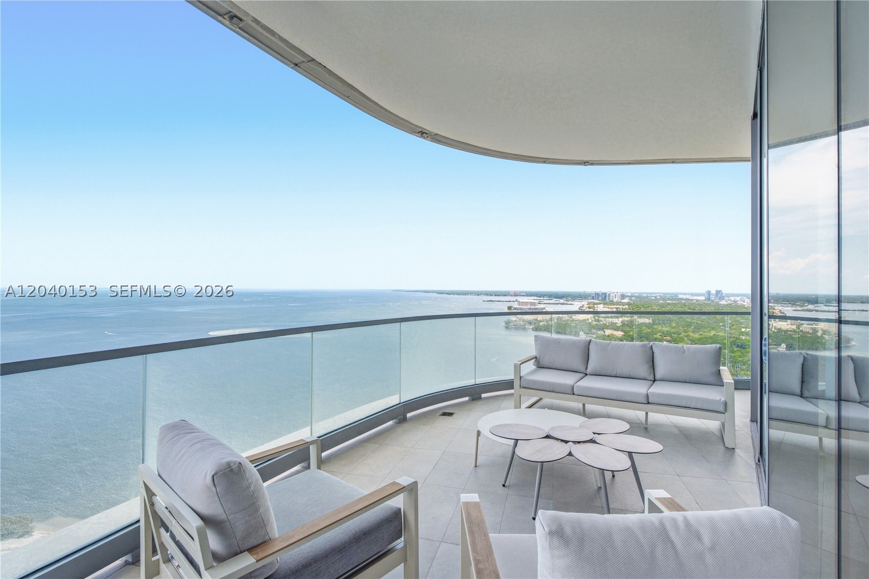 175 SE 25th #3401/3402 Miami, FL 33129
