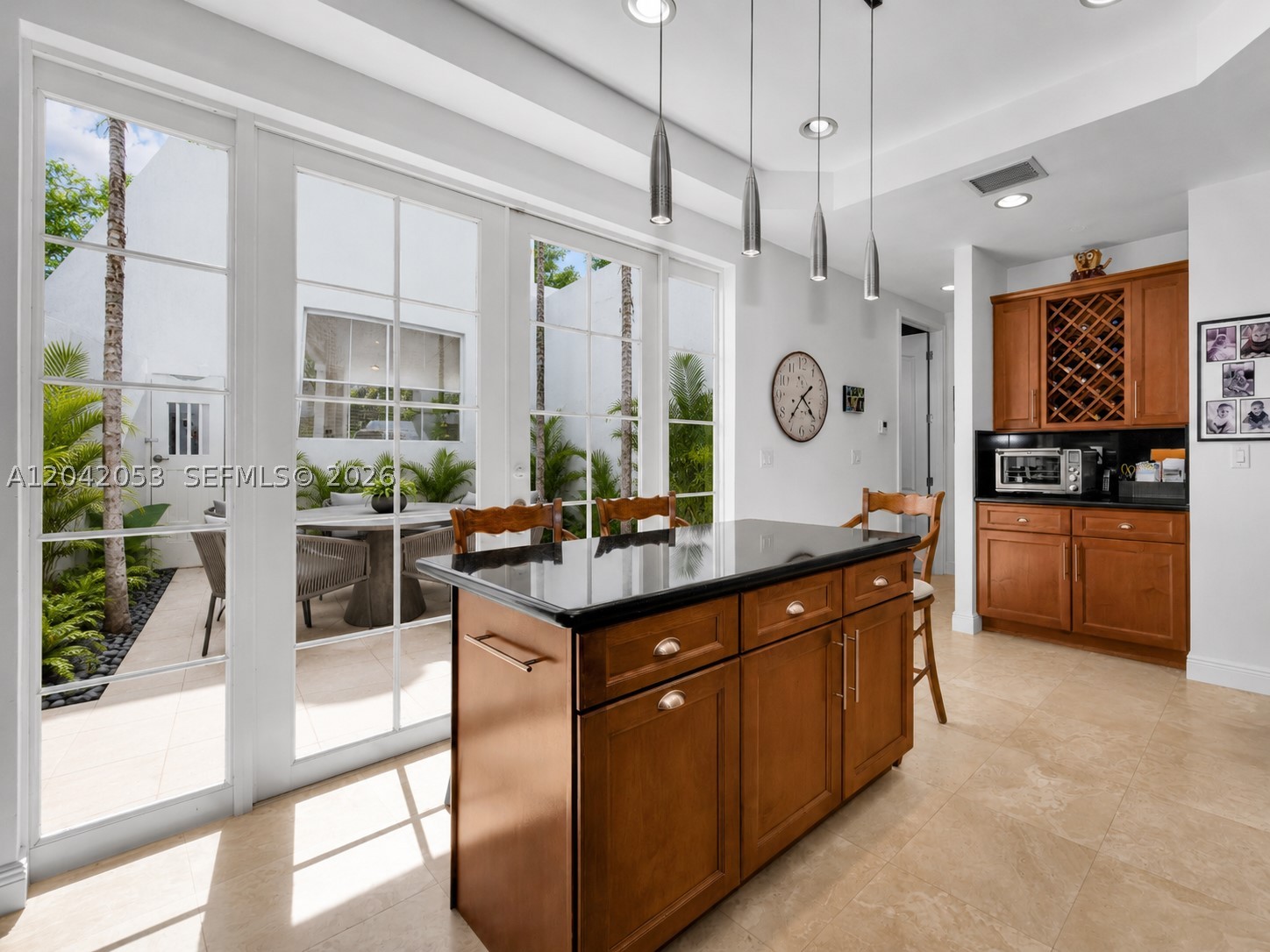 7614 SW 54th Ave Miami, FL 33143